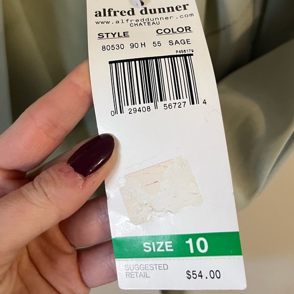 Alfred Dunner button down blouse in sage green - Picture 3 of 5